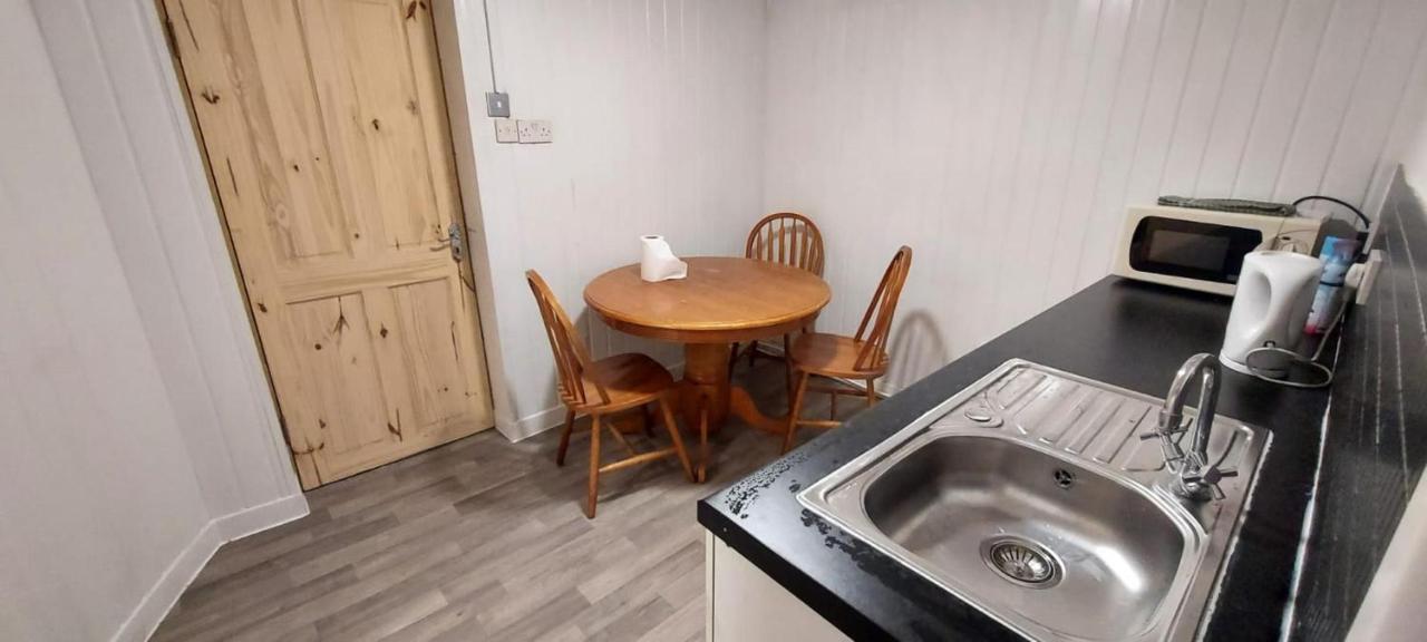 Lovely 3-Bed Apartment In Parkgate Rotherham Zewnętrze zdjęcie